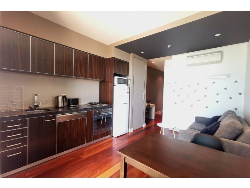 1205/228 A’beckett Street, Melbourne VIC 3000