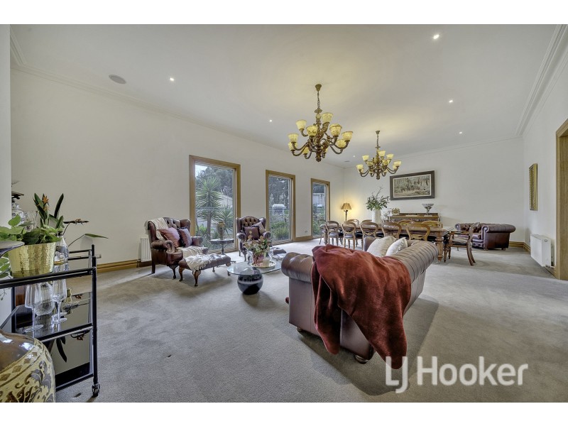 13 Jeanette Maree Court, Kilsyth VIC 3137