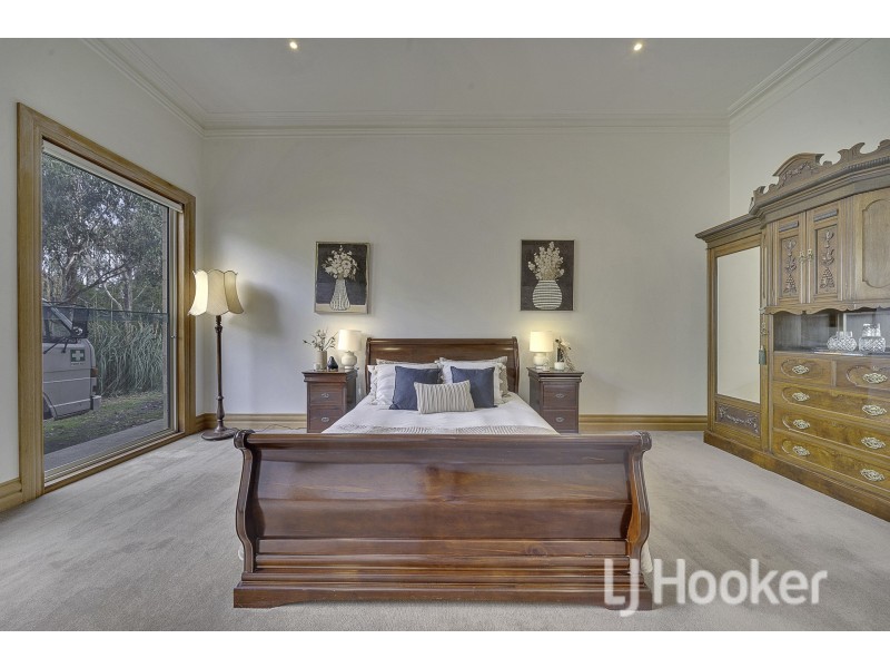 13 Jeanette Maree Court, Kilsyth VIC 3137