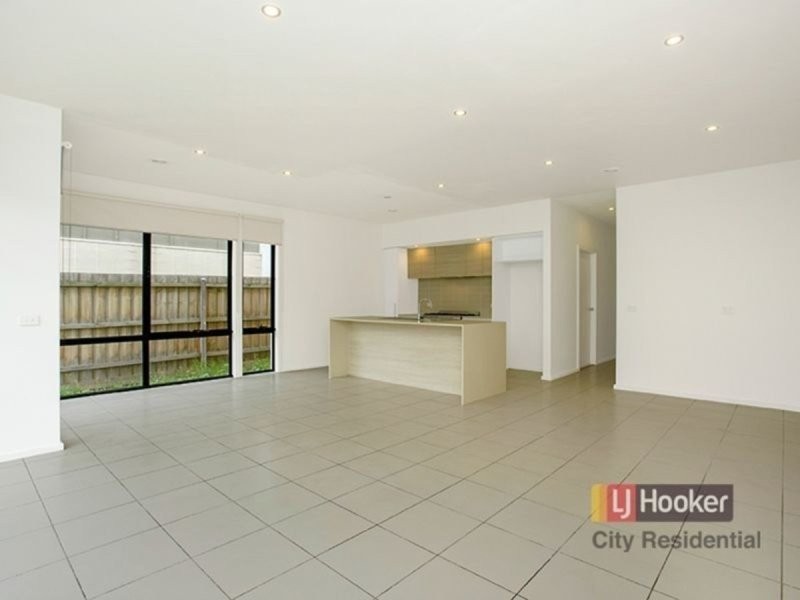 7 Yarra Bing Crescent, Burwood VIC 3125