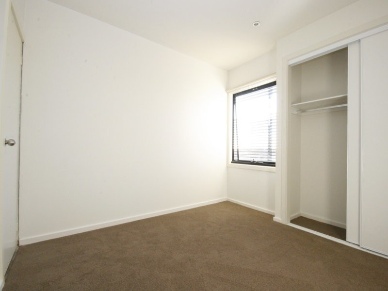 7 Yarra Bing Crescent, Burwood VIC 3125