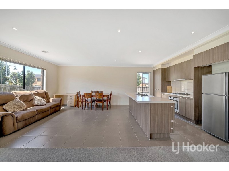 23 Cooinda Way, Point Cook VIC 3030