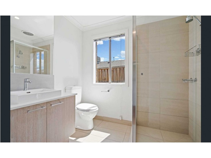 98 Wallaroo Way, Doreen VIC 3754