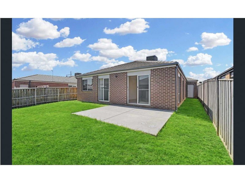 98 Wallaroo Way, Doreen VIC 3754