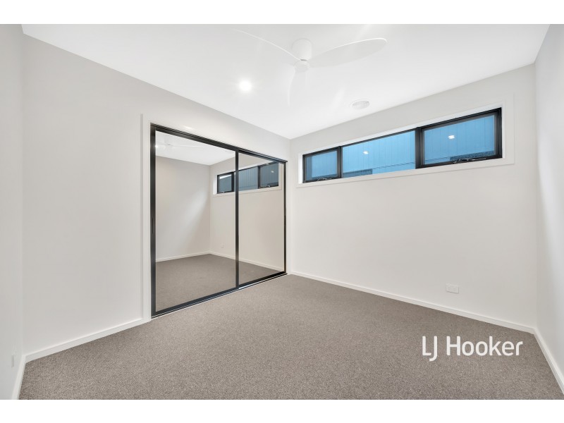 42 Rustic Avenue, Burwood East VIC 3151