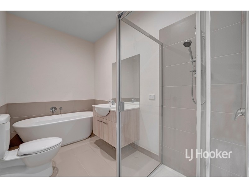 2 Poa Court, Keysborough VIC 3173