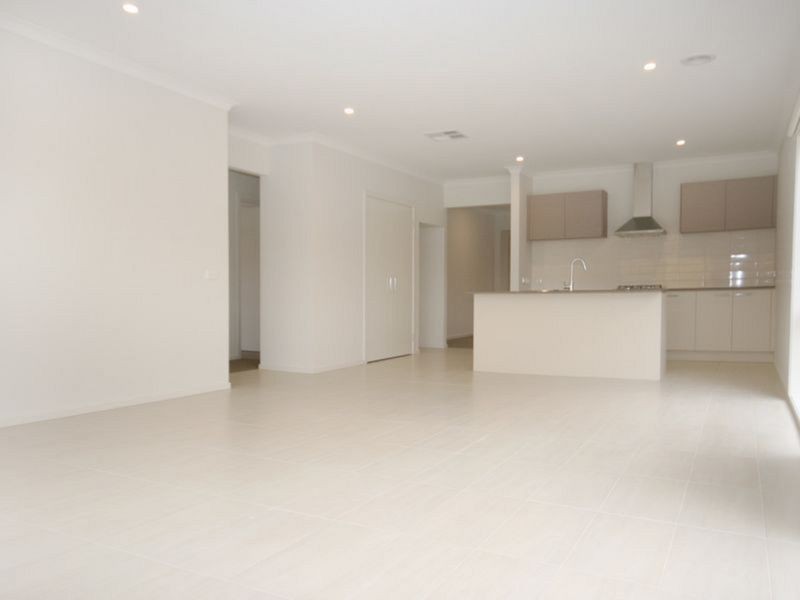 104 Stanley Road, Keysborough VIC 3173