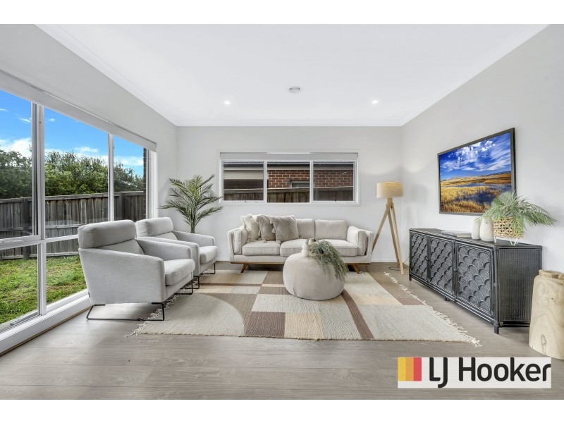 10 Bagatelle Avenue, Wollert VIC 3750