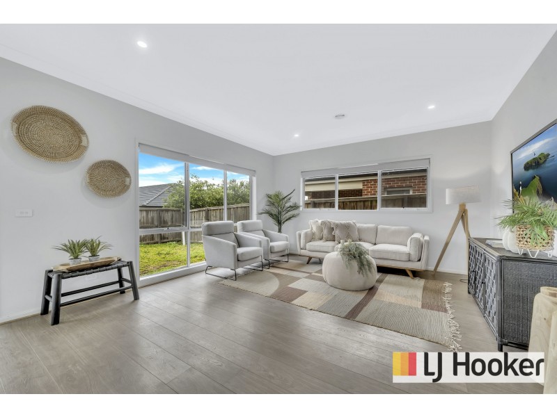 10 Bagatelle Avenue, Wollert VIC 3750