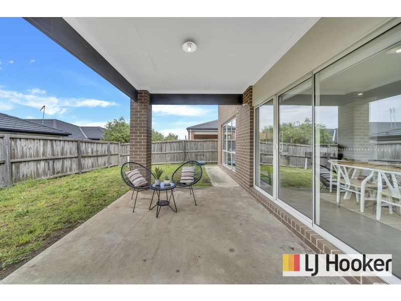 10 Bagatelle Avenue, Wollert VIC 3750