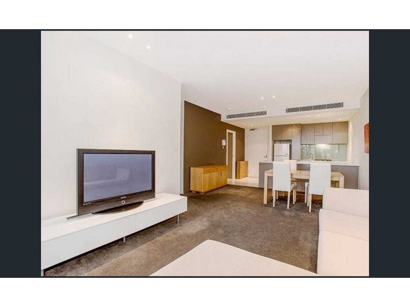 720/55 Queens Road, Melbourne VIC 3004