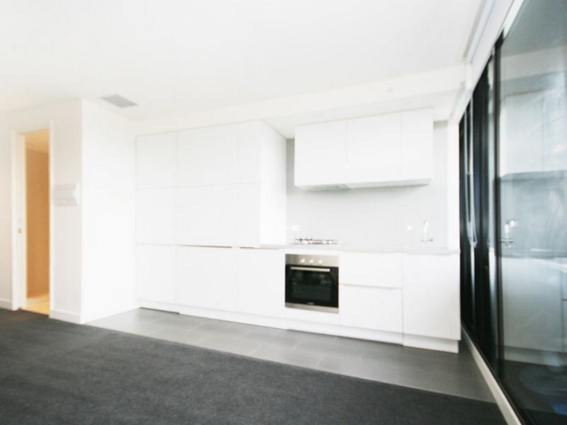 1103/18 Yarra Street, South Yarra VIC 3141