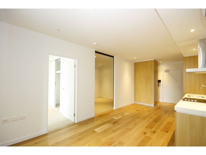 807/11 Rose Lane, Melbourne VIC 3000