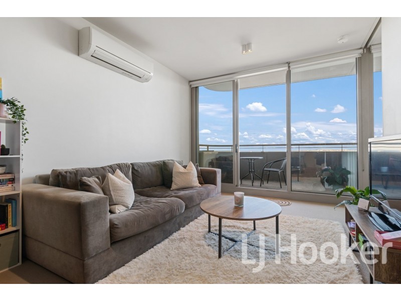 1203/74 Queens Road, Melbourne VIC 3004