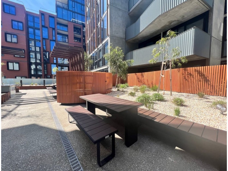 3313/5 Wominjeka Walk, West Melbourne VIC 3003