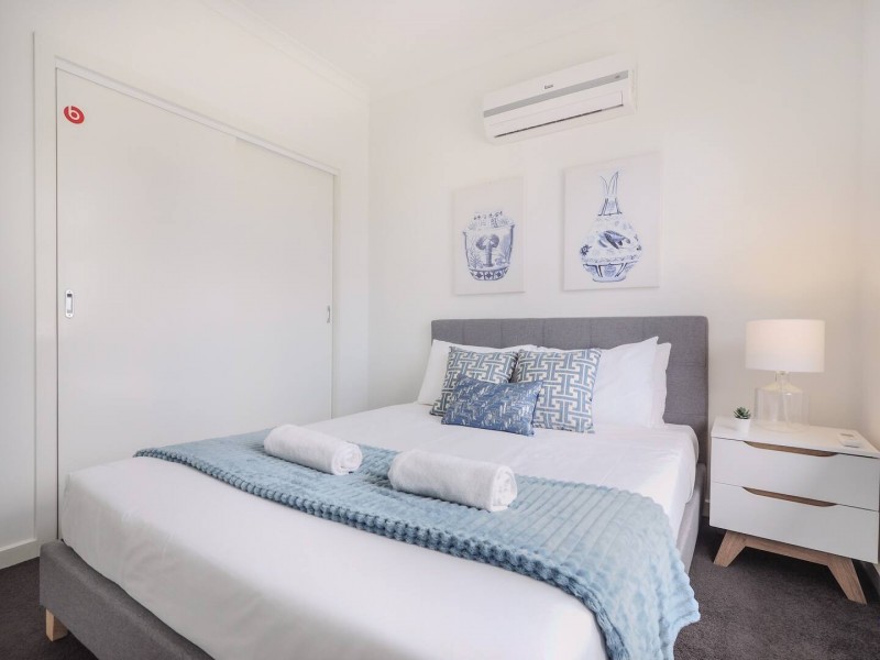 2/5 Tandara Court, Chadstone VIC 3148