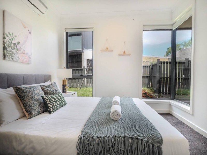 2/5 Tandara Court, Chadstone VIC 3148