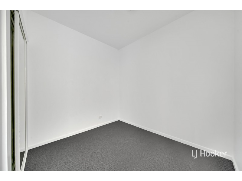 1905/250 Elizabeth Street, Melbourne VIC 3000