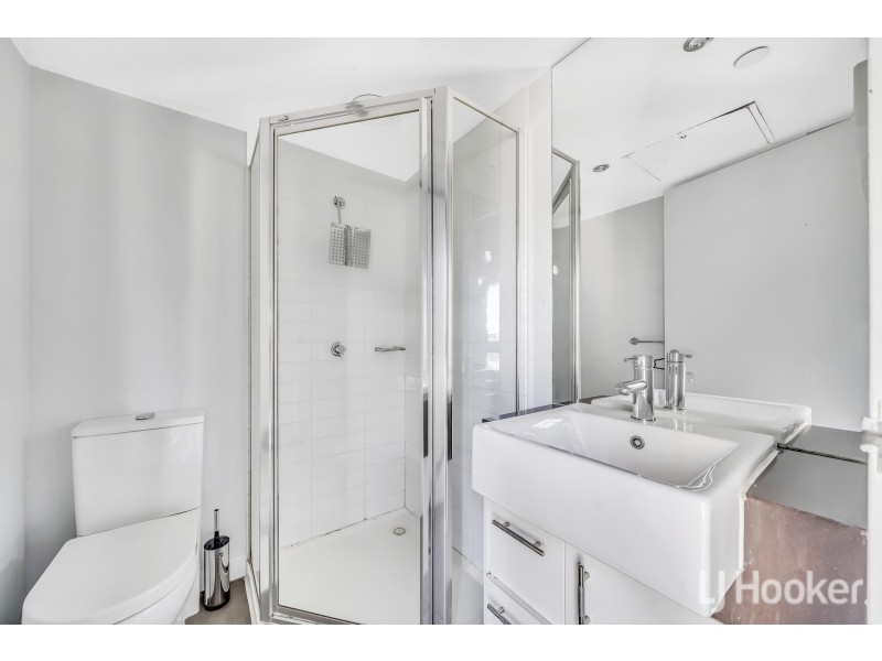 801/8 Exploration Lane, Melbourne VIC 3000