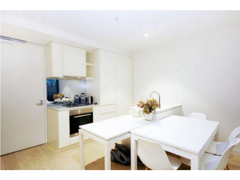 3G01/130 Dudley Street, West Melbourne VIC 3003