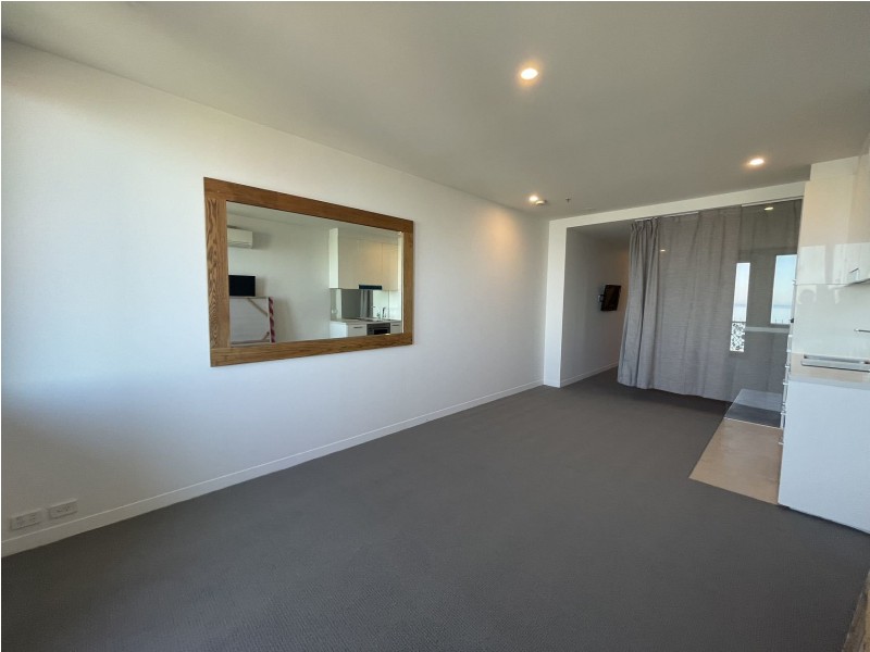 805/435 Nepean Highway, Frankston VIC 3199