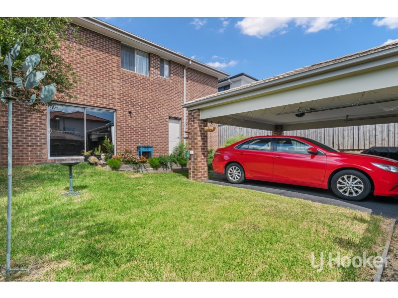 4 Savile Place, Narre Warren VIC 3805