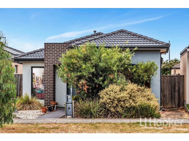 158 Saltwater Promenade, Point Cook VIC 3030