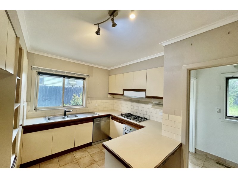 14 Piperita Road, Ferntree Gully VIC 3156