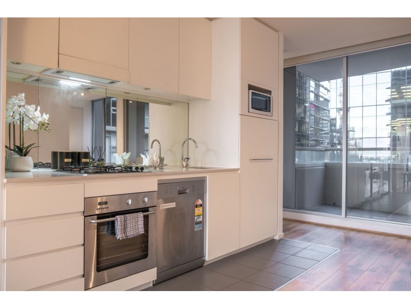 1201/8 McCrae Street, Docklands VIC 3008