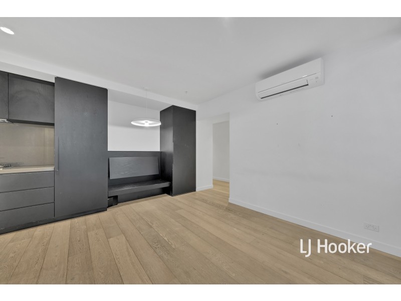 2410/81 A’beckett Street, Melbourne VIC 3000