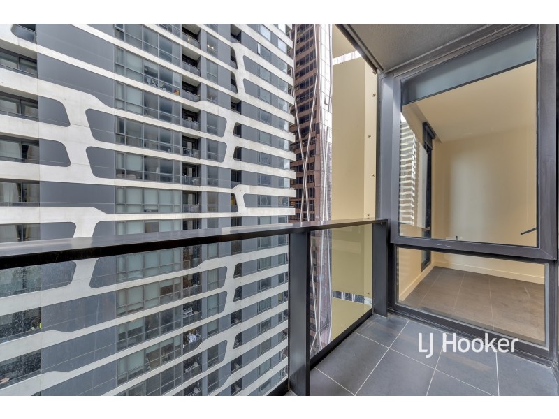 2410/81 A’beckett Street, Melbourne VIC 3000