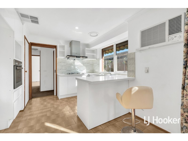 217 Dandelion Drive, Rowville VIC 3178