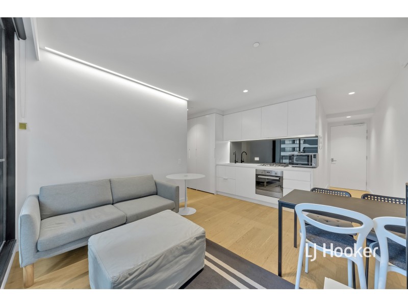 1705/450 Elizabeth Street, Melbourne VIC 3000