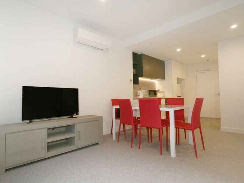 402/28 Bouverie Street, Carlton VIC 3053