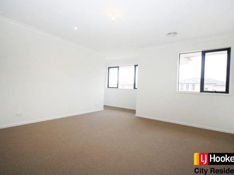 11 Yarkon Way, Point Cook VIC 3030