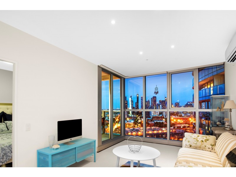 N2405/241 Harbour Esplanade, Docklands VIC 3008