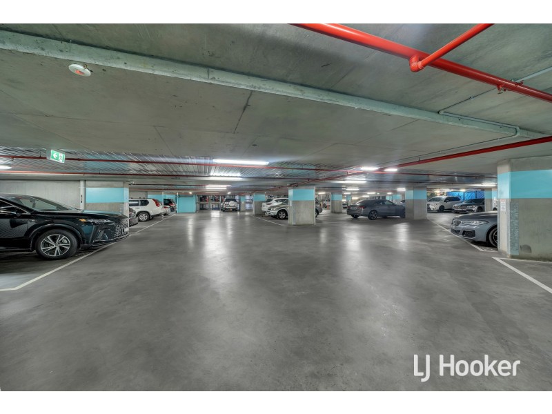 N2405/241 Harbour Esplanade, Docklands VIC 3008