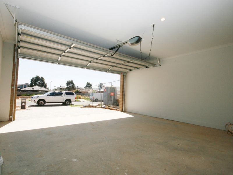 101 Evesham Drive, Point Cook VIC 3030