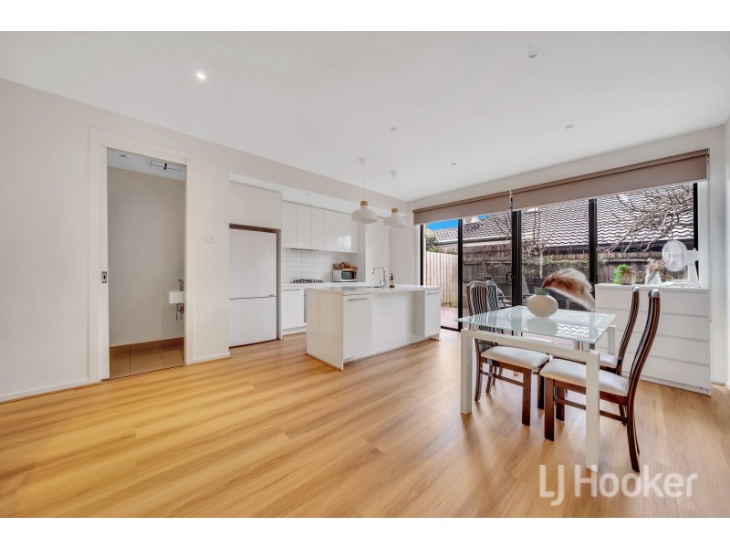 22 Lavender Avenue, Cheltenham VIC 3192