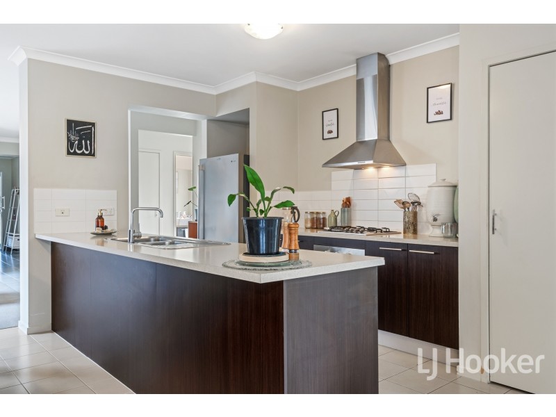 8 Laurina Avenue, Tarneit VIC 3029