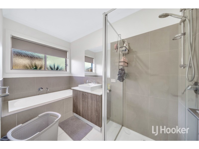 5 Rivington Road, Point Cook VIC 3030