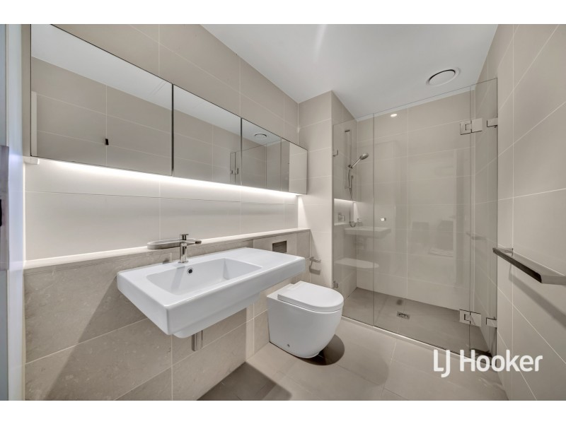 2015/199 William Street, Melbourne VIC 3000