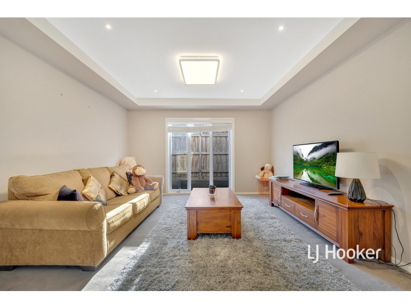7 Lincoln Avenue, Berwick VIC 3806