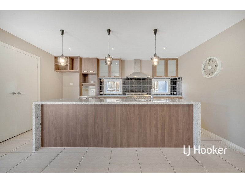 7 Lincoln Avenue, Berwick VIC 3806