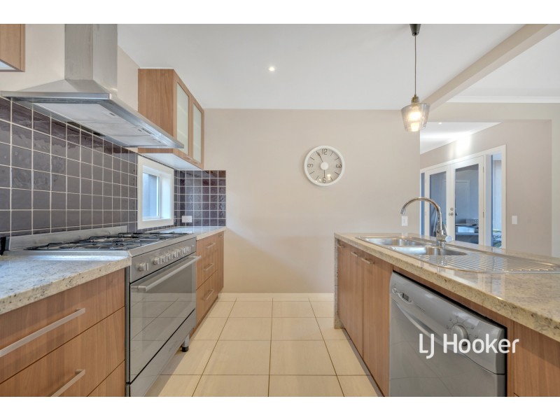 7 Lincoln Avenue, Berwick VIC 3806