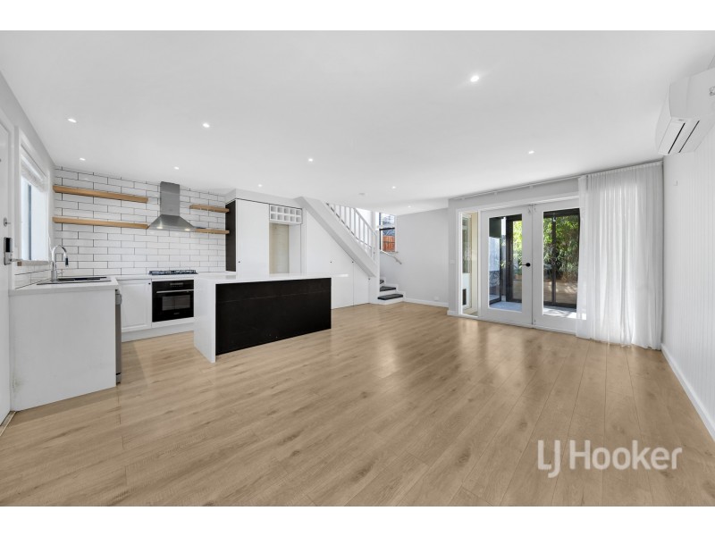 1/73 Atkinson Street, Chadstone VIC 3148