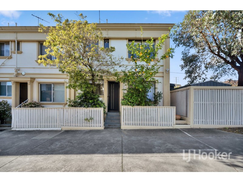 1/73 Atkinson Street, Chadstone VIC 3148