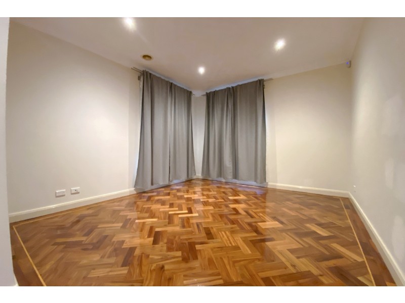 3/4 Lee Avenue, Mount Waverley VIC 3149