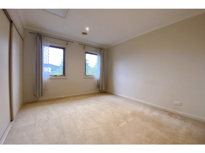 3/4 Lee Avenue, Mount Waverley VIC 3149