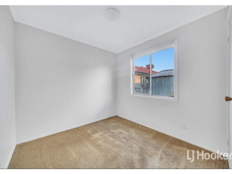 8 Normleith Grove, Boronia VIC 3155